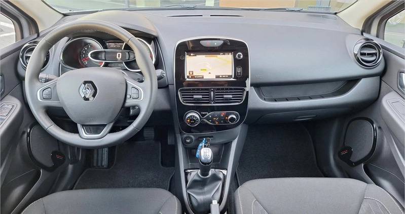 Renault Clio cena 48900 przebieg: 32925, rok produkcji 2019 z Piekary Śląskie małe 191